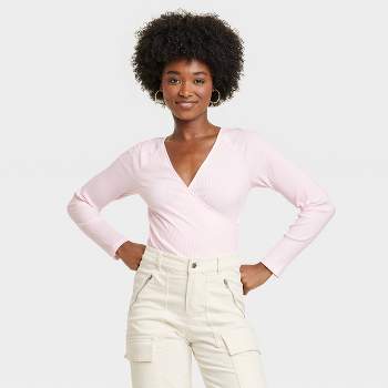 Women's Slim Fit Long Sleeve V-Neck Wrap Shirt - Universal Thread™