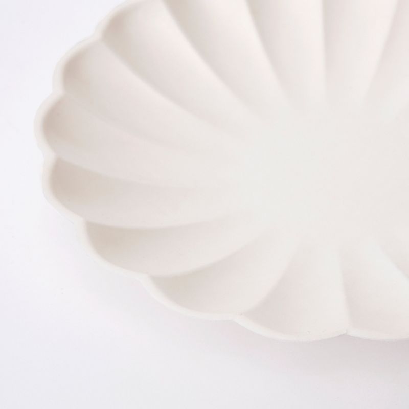 Meri Meri Large Cream Compostable Plates (Pack of 8), 2 of 4