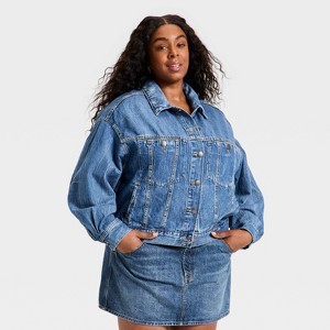Women's Relaxed Trucker Denim Jacket - Universal Thread™ - 1 of 3