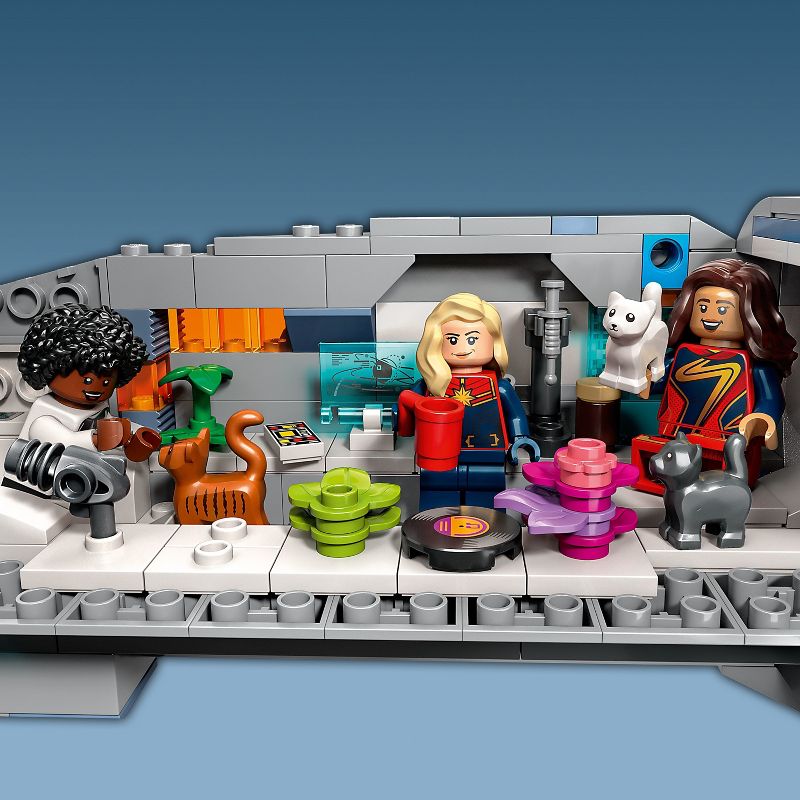 LEGO Marvel The Hoopty Super Hero Spaceship Building Toy Set 76232, 5 of 8