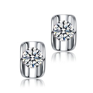 Guili Sterling Silver Geometric Stud Earrings with Cubic Zirconia – A Sleek and Modern Design That Blends Minimalist Elegance with Timeless Sparkle - 1 of 3