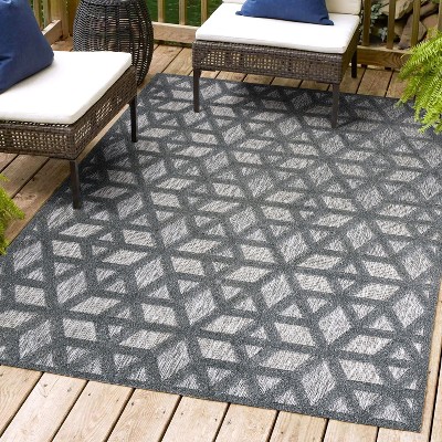 Dark Gray Geometric Rectangular Indoor/Outdoor Rug