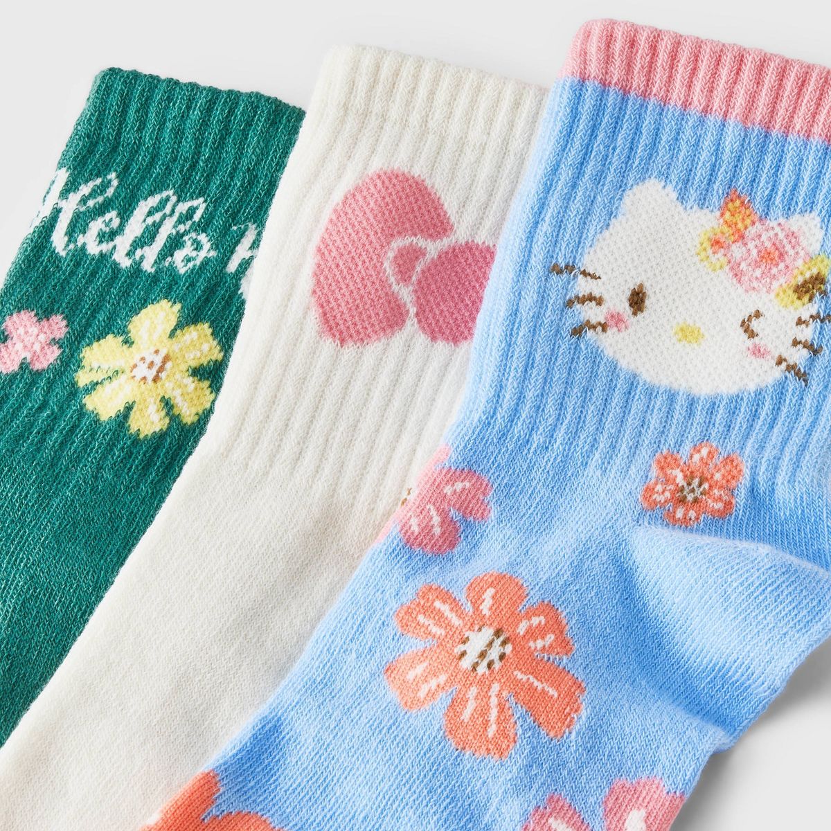 Girls' Hello Kitty 3pk Mid Crew Socks - thumbnail 3