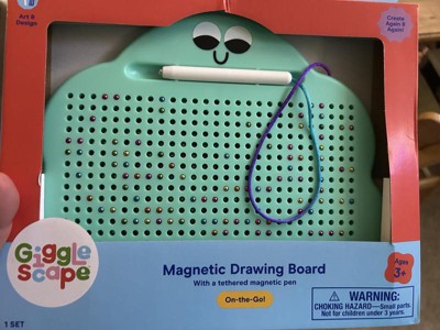 Magnetic drawing board target clearance
