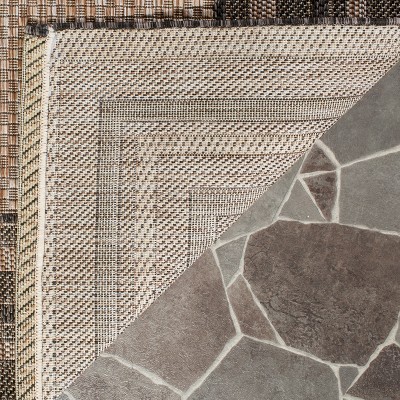 Safavieh Courtyard Black and Natural Indoor/Outdoor Rug