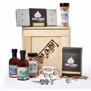 Man Crates Grill Master Crate with Wood Chips, Smoker Box, Thermometer, Tenderizer, Sauce and Rubs - 1 of 4