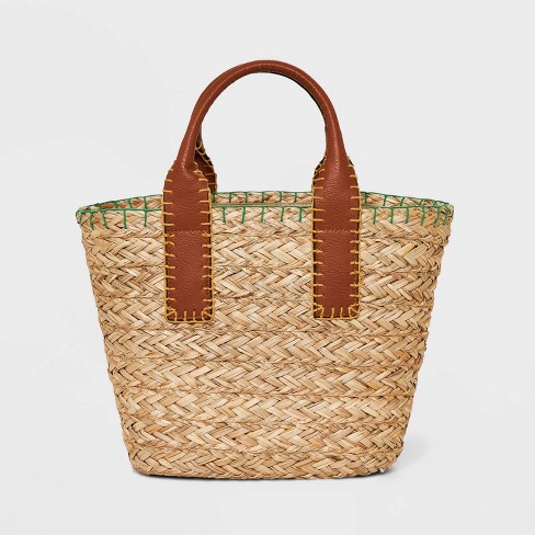 Straw And Wicker Bags - Why Are You Seeing Them Everywhere