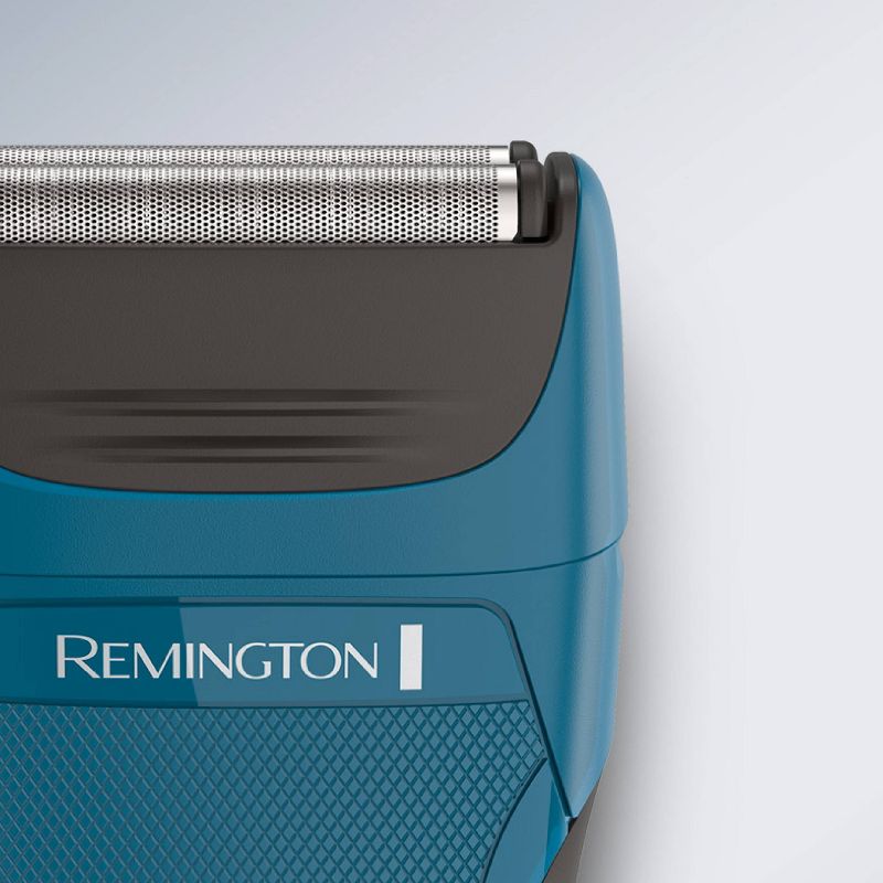 Remington Ultra Style Rechargeable Foil Shaver - PF7320, 3 of 9