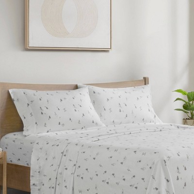 California King Gray Skiers Cotton Flannel Sheet Set