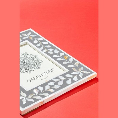 Grey 5x7 Floral Mother of Pearl Tabletop Frame