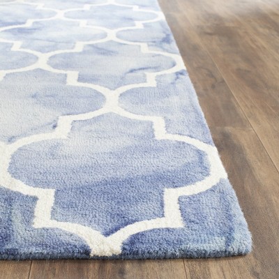 Handmade Blue and Ivory Wool Tufted Rectangular Rug, 3'x5'