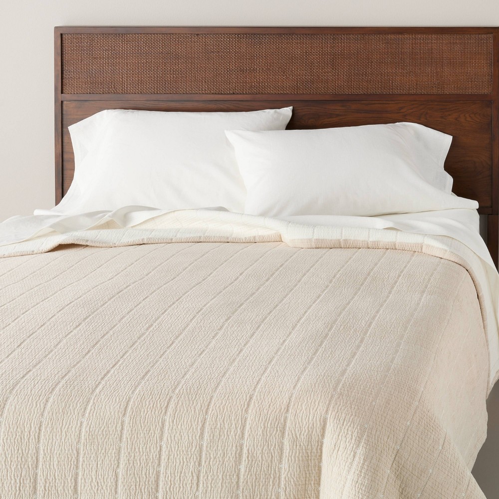 Photos - Duvet King Textured Grid Quilt Beige - Hearth & Hand™ with Magnolia