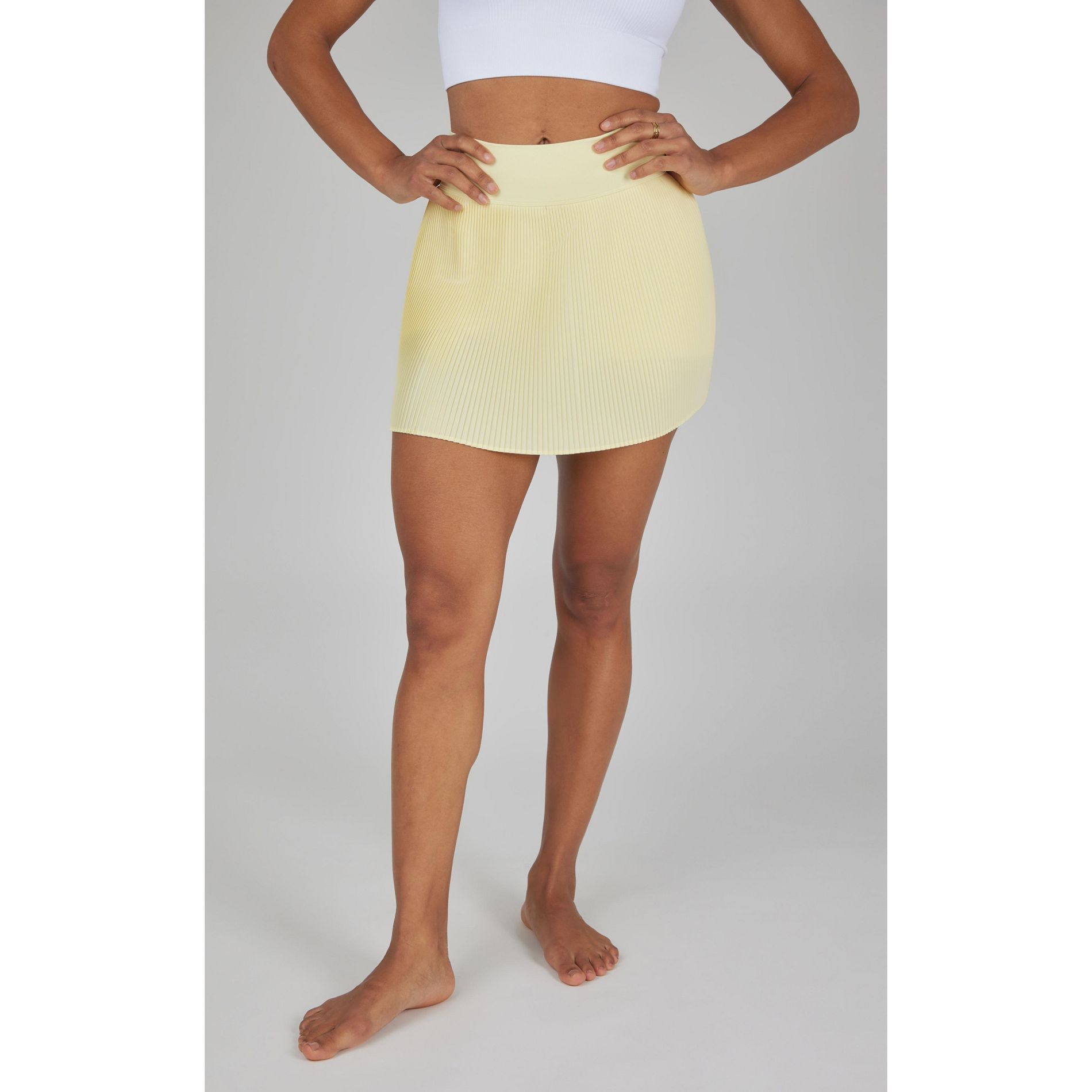 Yogalicious Womens Lightstreme Hybrid Strut Mini Pleated Skort