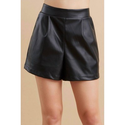 Women's Faux Leather Shorts - entro