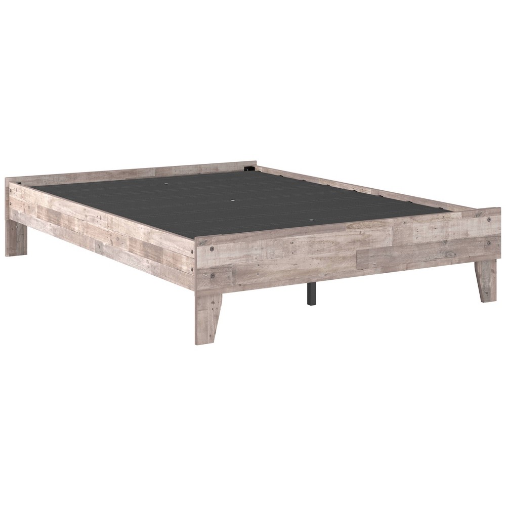 Photos - Bed Frame Full Neillsville Platform Bed Whitewash - Signature Design by Ashley