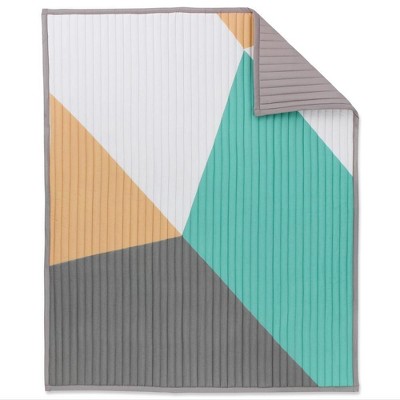 Lincove Geometric Print Toddler Quilt - 100% Cotton Reversible Design Lightweight and Breathable Toddler Blanket 47" x 39"