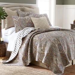 Kassandra Quilt And Pillow Sham Set - Levtex Home : Target