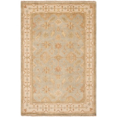 Hand-Knotted Ivory and Soft Green Wool 4' x 6' Rug