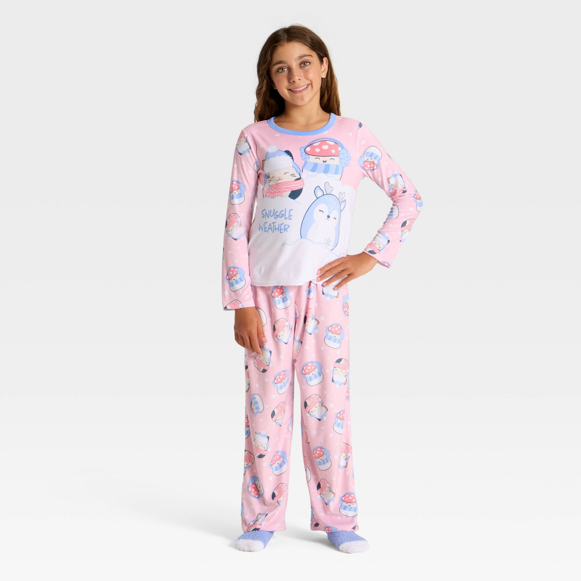 Girls' 2pc Squishmallow Holiday Cozy Pajama Set with Socks - Blush