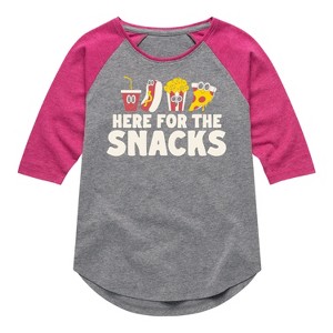 Girls' - Instant Message - Here For The Snacks Shirt Tail Raglan Graphic T-shirt - 1 of 4