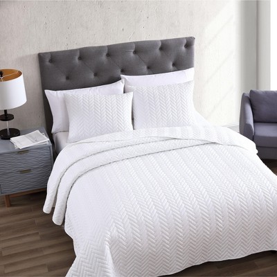 Kate Aurora Basic Bedding Herringbone Plush 3 Piece Quilt & Pillow Shams Set , White - Queen — фото 3