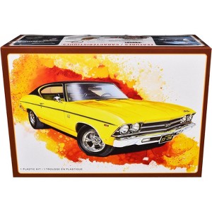 Skill 2 1969 Chevrolet Chevelle SS 396 1/25 Plastic Model Kit by AMT - 1 of 4