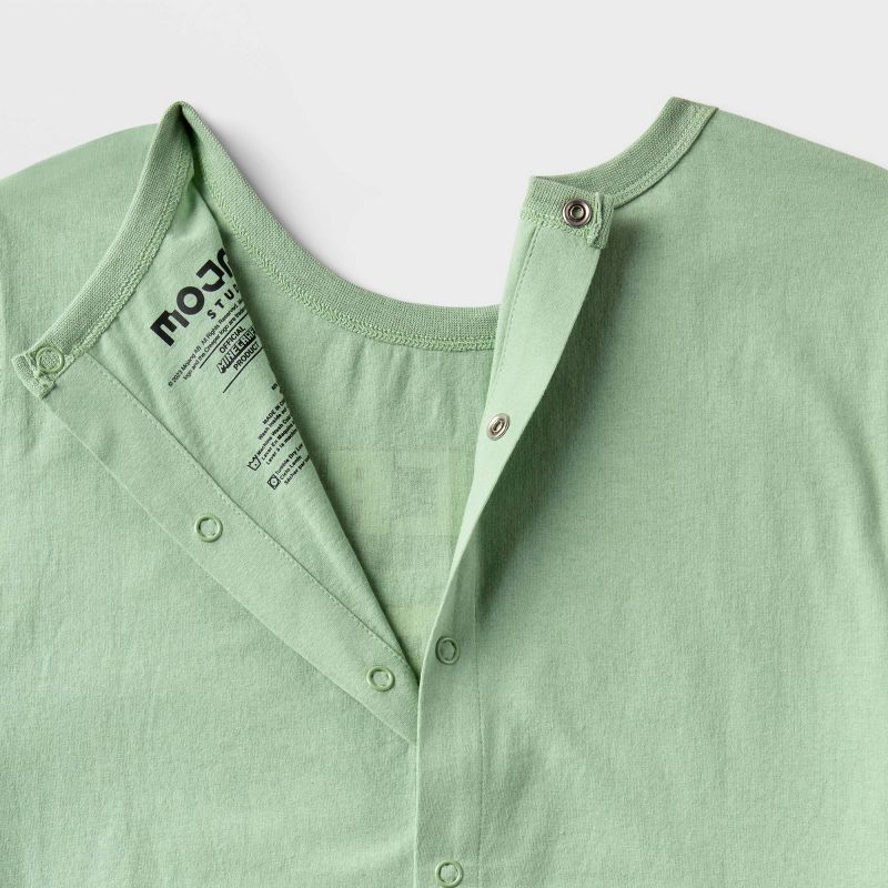 Boys&#39; Minecraft Adaptive Short Sleeve Graphic T-Shirt - Green, 3 of 4