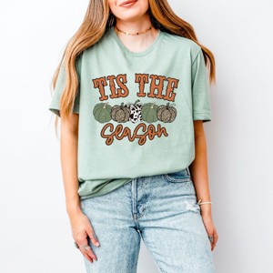 Simply Sage Market Tis The Season Leopard Pumpkin Short Sleeve Tee - 1 of 4