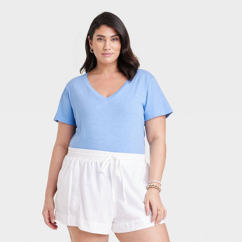  Women's Fitted V-Neck Short Sleeve T-Shirt - Universal Thread™, 1 of 11