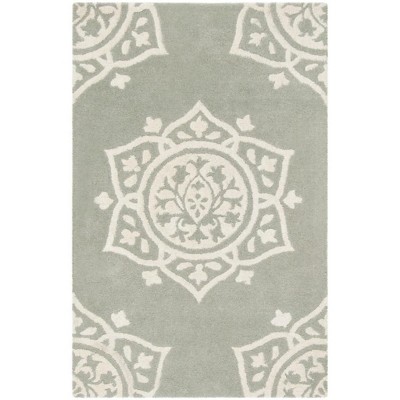 Bella BEL136 Hand Tufted Rug - Safavieh