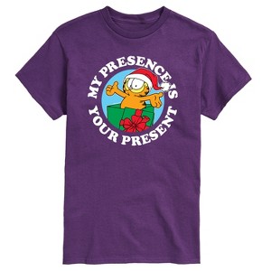 Men's - Garfield - My Presence Is Your Present Christmas Short Sleeve Graphic T-Shirt - 1 of 4