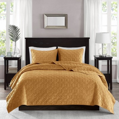 Mustard Velvet King Reversible Quilt Set
