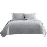 The Nesting Company Willow Bedding Collection Embossed Quilt Coverlet Bedspread 3 Piece Set  with 2 Pillow Shams Luxuriously Soft Lightweight and Comfortable Microfiber