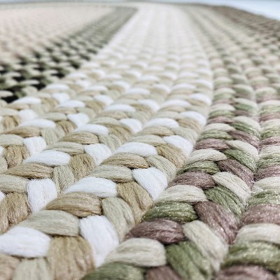 Colonial Mills Marin Braid - Green 20 In x 30 In Oval Rug Indoor/Outdoor 100% Polypropylene