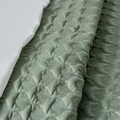 - Merano Quilt - King - Quilted Velvet - Seafoam Green - Quilt Size 106x92in. - Polyester Velvet