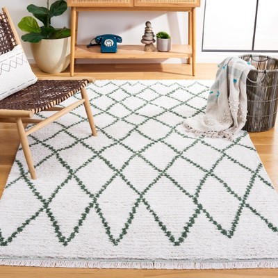 Ivory and Green Boho-Mod Augustine 4' x 6' Synthetic Area Rug