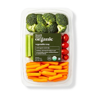 Organic Vegetable Tray with Organic Ranch Dip - 16oz - Good & Gather™