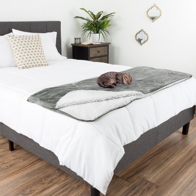 Large Gray Waterproof Reversible Sherpa Pet Blanket