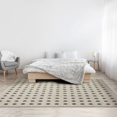 Cream Geometric Dots 5' x 7' Synthetic Area Rug