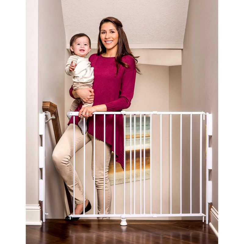 Regalo Top Of Stairs Metal Baby Gate, 4 of 5