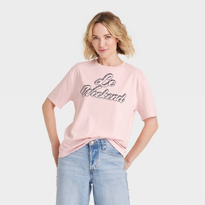 Women's Short Sleeve Graphic T-Shirt - Universal Thread™ Light Pink M