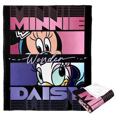 Disney D100 Minnie And Daisy Wonder Silk Touch Throw