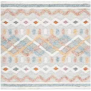 Kenya KNY664 Hand Tufted Rugs - Safavieh - 1 of 4