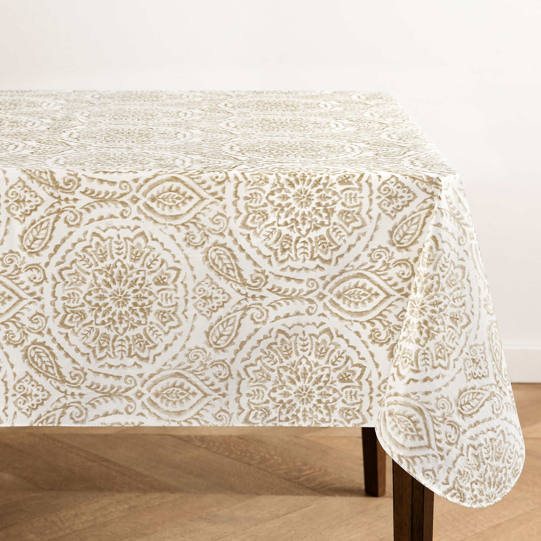 Elrene Savannah Boho Paisley Printed Vinyl Indoor/Outdoor Tablecloth - Elrene Home Fashions