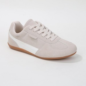 Berness Women's Luno Contrast Side Panel Retro Sport Sneakers - 1 of 4