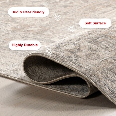 Elegant Silver Medallion 4' x 6' Oval Synthetic Area Rug