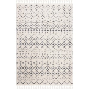 Berber Fringe Shag BFG516 Power Loomed Indoor Rugs - Safavieh - 1 of 4