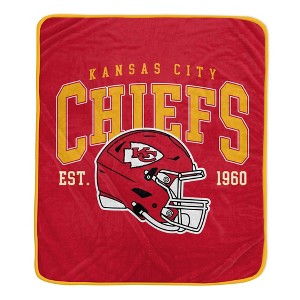 NFL Kansas City Chiefs Vintage Arch Block Ultra Soft Blanket - 1 of 1
