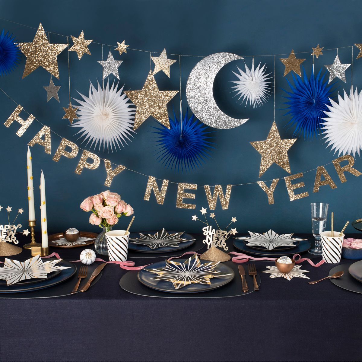 Meri Meri Celestial New Year Garland Set (12' with excess cord - Pack of 1) - thumbnail 2