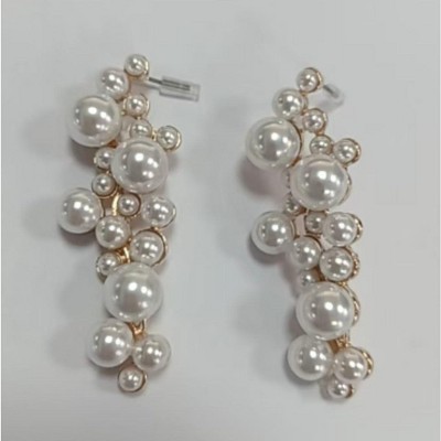 Paaaawaters 1 pair of fashionable acrylic pearl earrings versatile party Mother's Day holiday gift